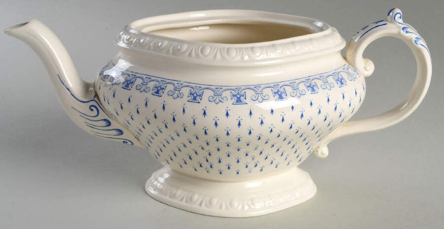 Ermine Blue Teapot No Lid by Spode-1