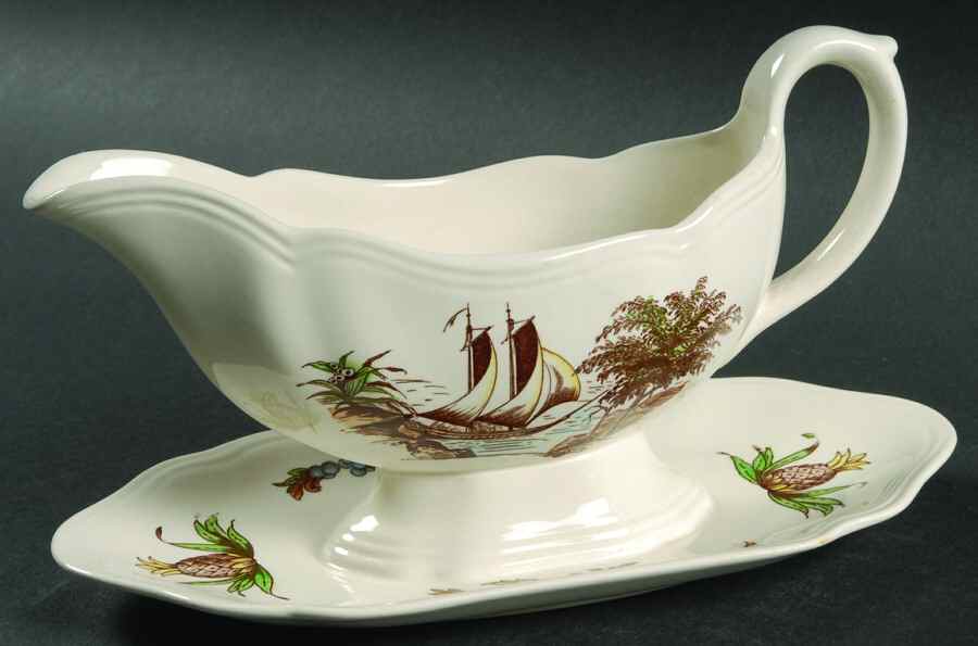 Fair Haven (No Trim) Gravy Boat with Attached Underplate by Spode-1