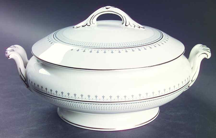 Fairfax Round Covered Vegetable by Spode-1