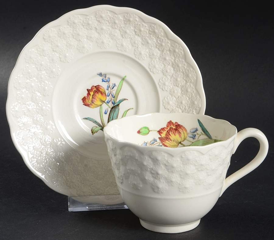 Fernleigh Flat Cup & Saucer Set by Spode-1