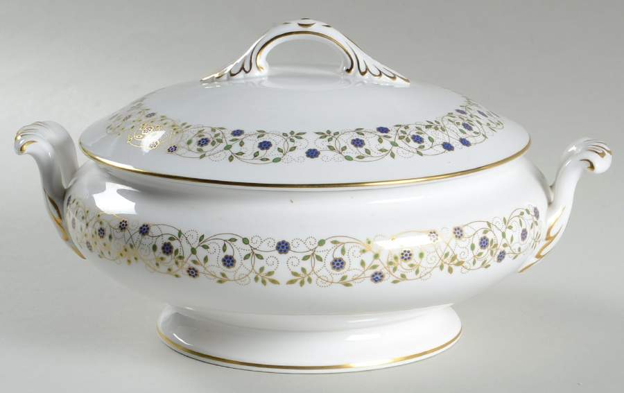 Filigree Round Covered Vegetable by Spode-1