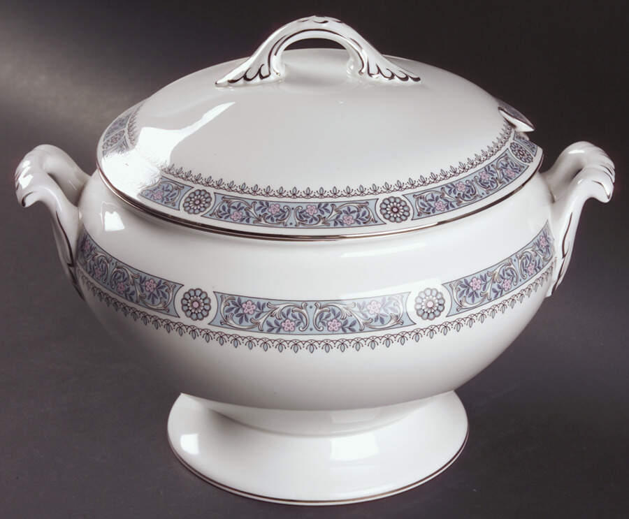 Firenze Tureen &  Lid by Spode-1
