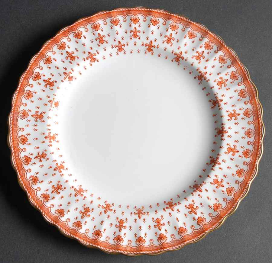 Fleur de Lys Red (4740, Gold Trim) Luncheon Plate by Spode-1