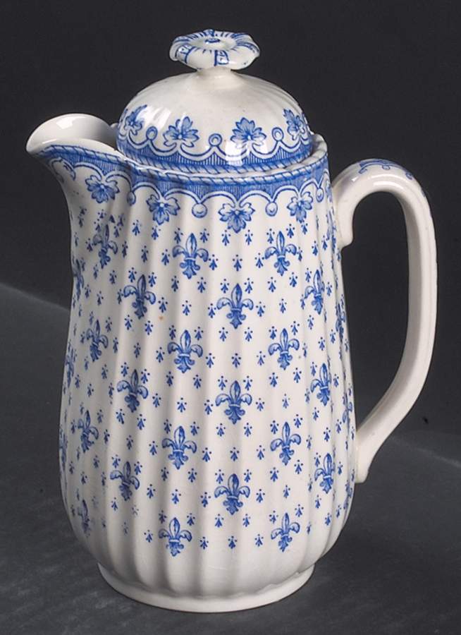 Fleur de Lys Blue (Earthenware, No Trim) Large Syrup with Lid by Spode-1