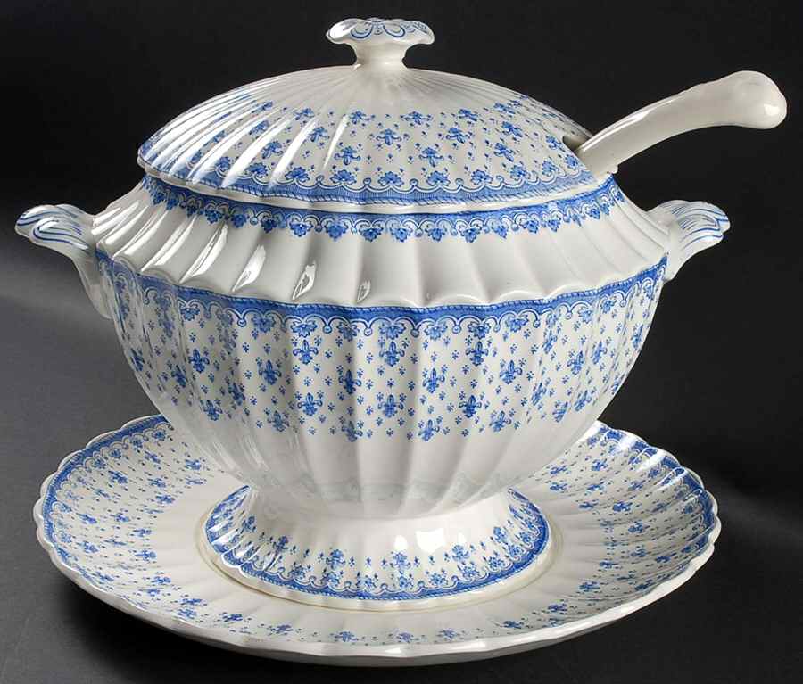 Fleur de Lys Blue (Earthenware, No Trim) Tureen & Lid w/Ladle & Underplate by Spode-1