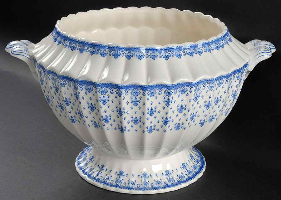 Fleur de Lys Blue (Earthenware, No Trim) Tureen No Lid by Spode-1
