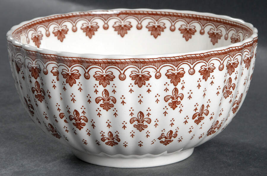 Fleur de Lys Brown (Earthenware, No Trim) Cranberry Bowl by Spode-1