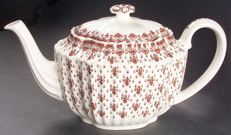 Fleur de Lys Brown (Earthenware, No Trim) Teapot & Lid by Spode-1