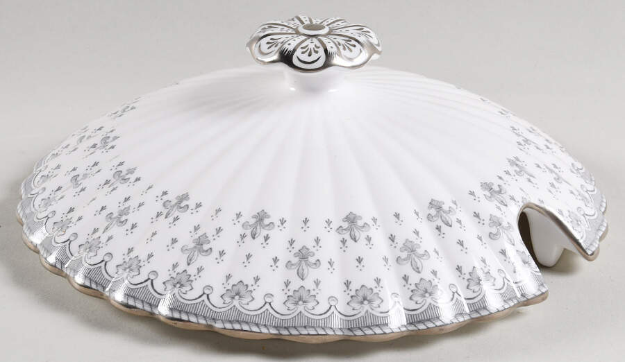 Fleur de Lys Grey (Bone, Platinum Trim) Lid for Tureen by Spode-1