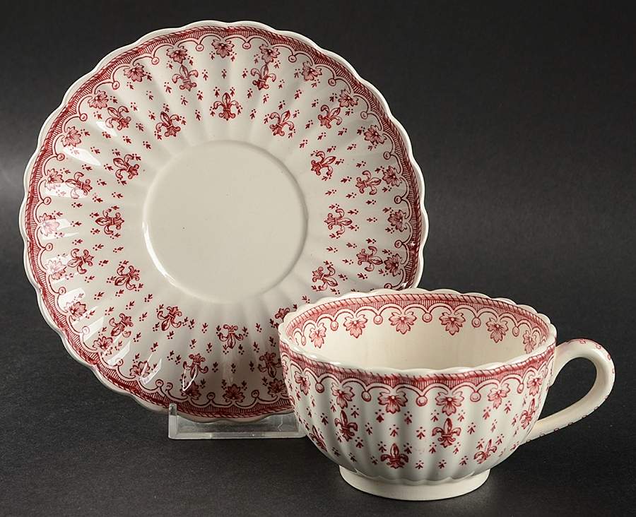 Fleur de Lys Red (Earthenware, No Trim) Flat Cup & Saucer Set by Spode-1