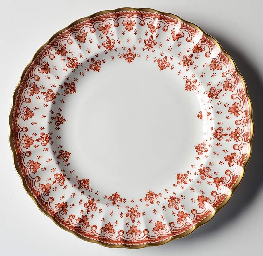 Fleur de Lys Red (Bone, Gold Trim) Dessert/Pie Plate by Spode-1