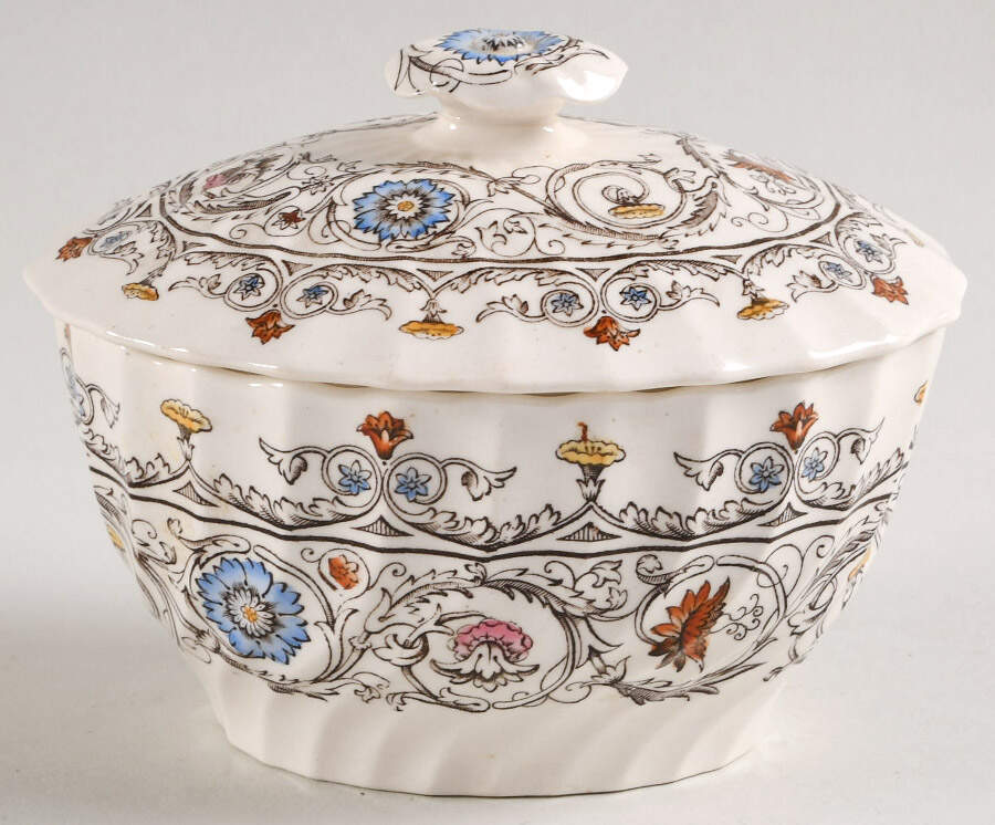 Florence Sugar Bowl & Lid by Spode-1