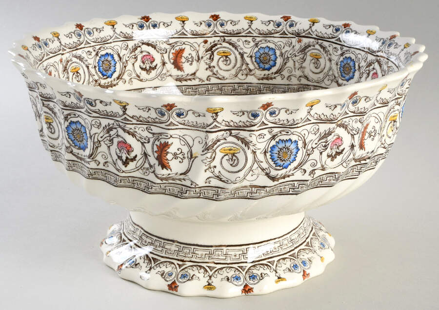 Florence Large Fruit Bowl by Spode-1