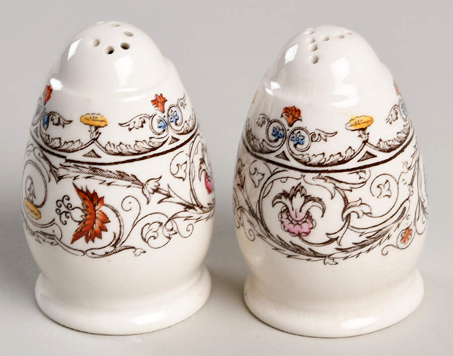 Florence Salt & Pepper Set by Spode-1