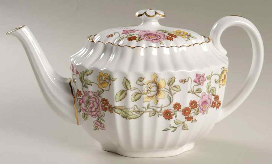 Floral Tapestry Teapot & Lid by Spode-1