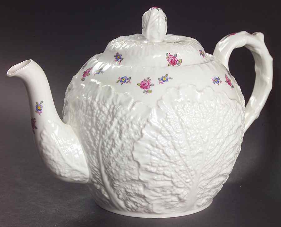 Forget Me Not (Bone China) Teapot & Lid by Spode-1