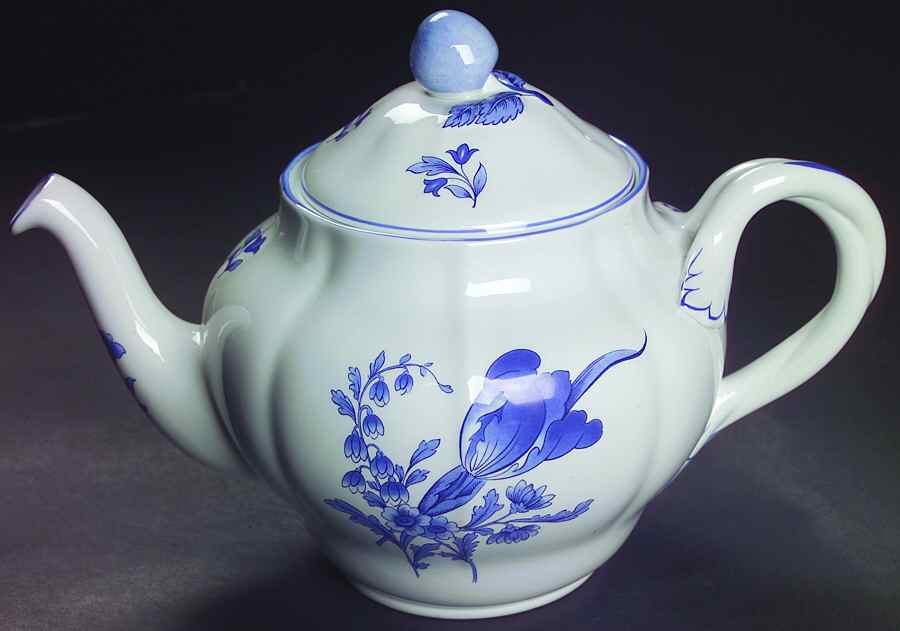 Fontaine Teapot & Lid by Spode-1