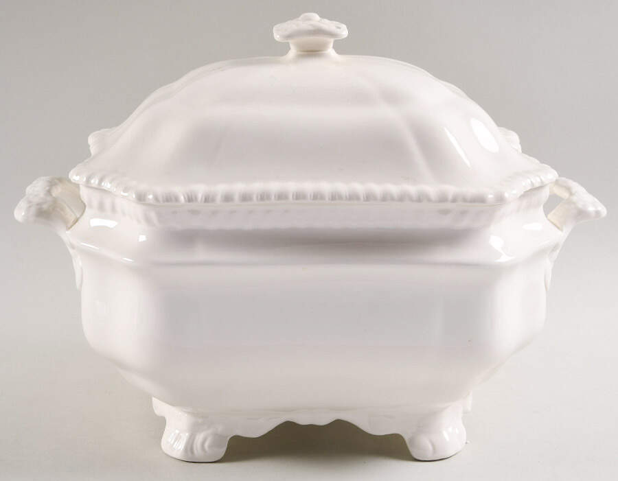 Gadroon Tureen &  Lid by Spode-1