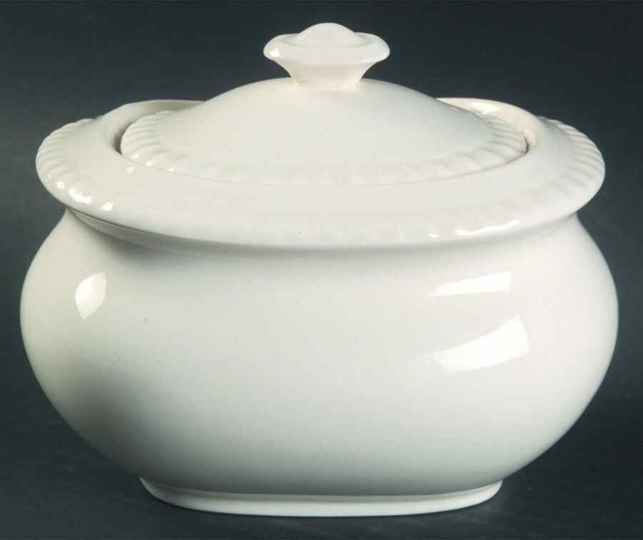 Gadroon Sugar Bowl & Lid by Spode-1