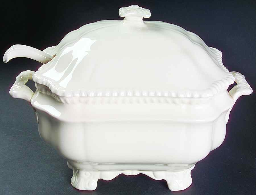 Gadroon Tureen & Lid w/Ladle by Spode-1