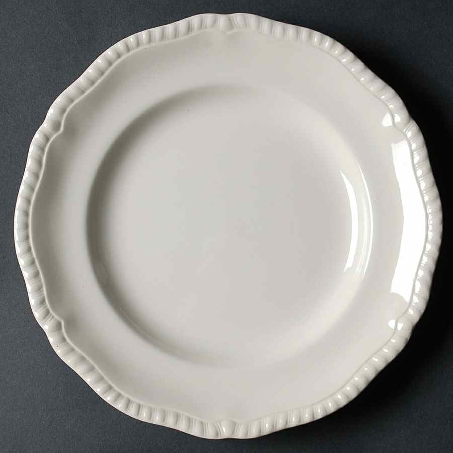Gadroon Luncheon Plate by Spode-1