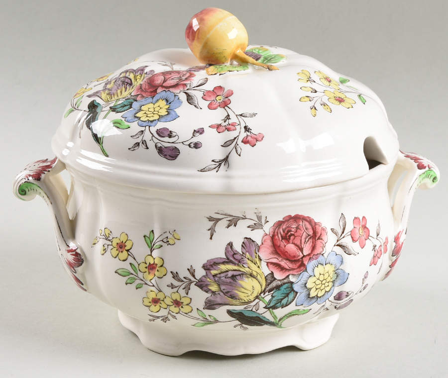 Gainsborough (Marlborough) Sauce Boat & Lid by Spode-1