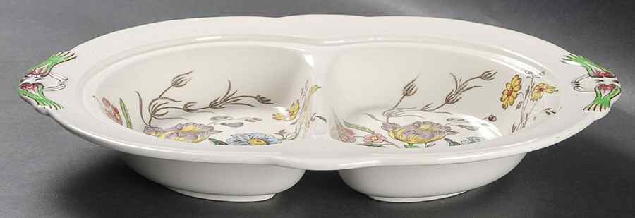 Gainsborough (Marlborough) 11" Oval Divided Vegetable Bowl by Spode-1