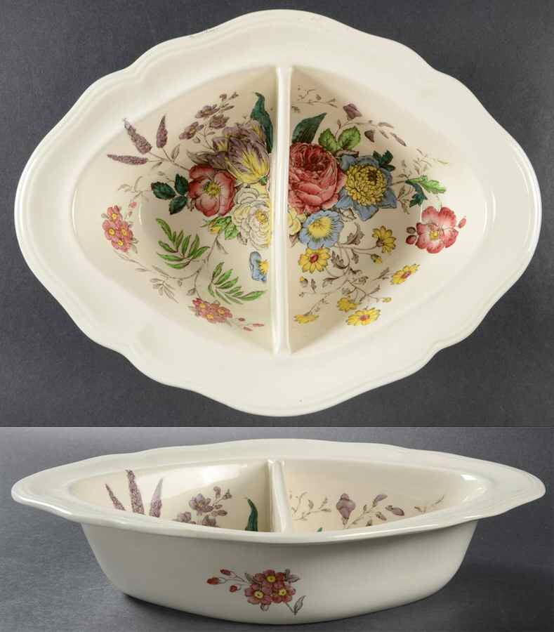 Gainsborough (Marlborough) 11" Oval Divided Vegetable Bowl by Spode-1