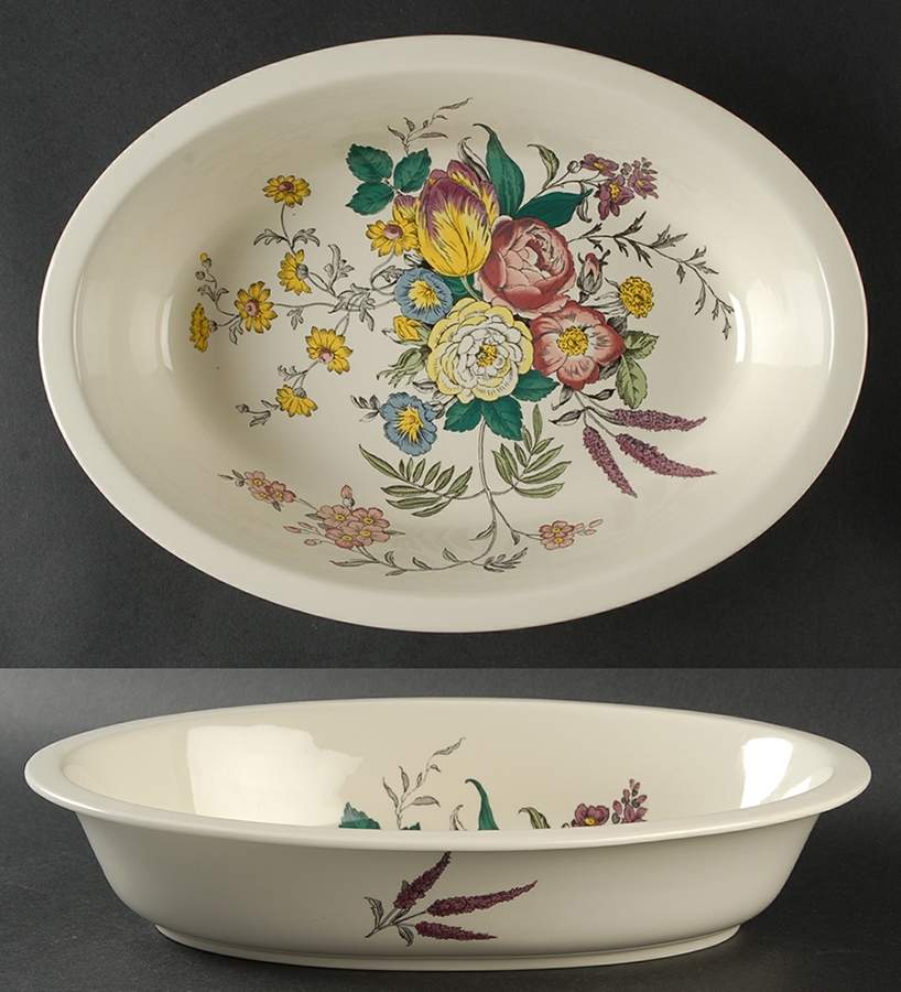 Gainsborough (Marlborough) 12'' Oval Baker by Spode-1