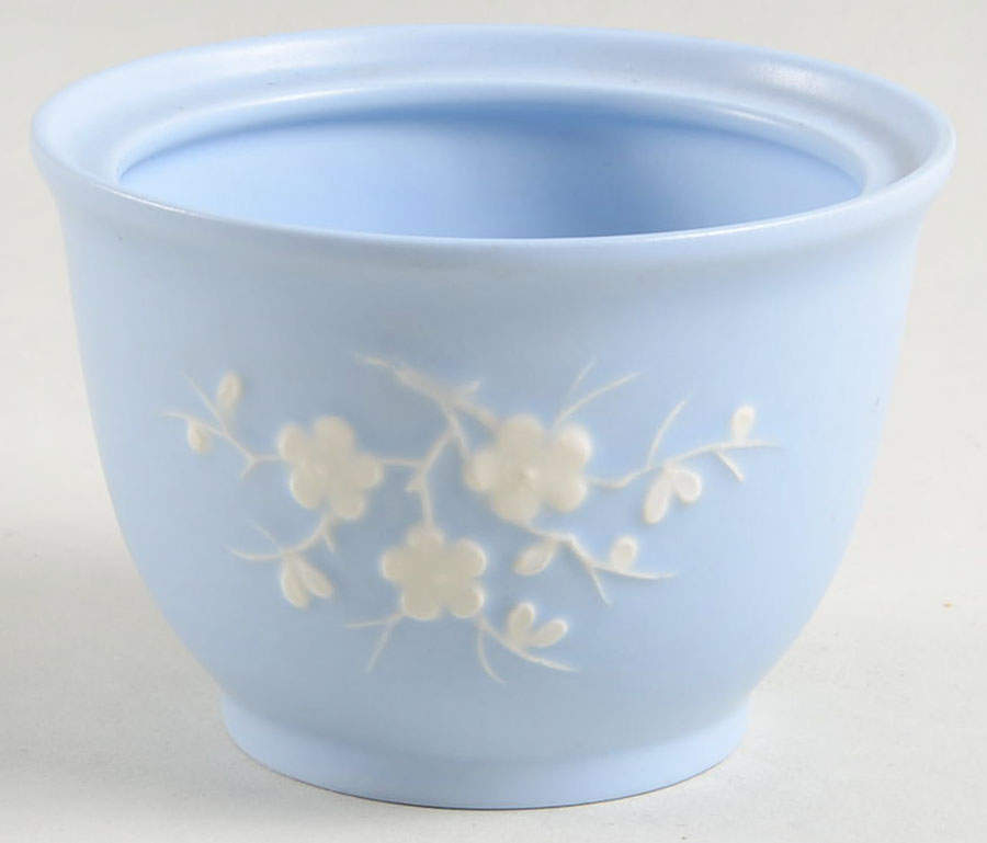 thumbnail image 2 of Spode Light Blue Geisha Porcelain Tea Cup & Saucer Set 2 of 6