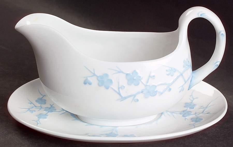 Geisha Light Blue (No Gold Accents) Gravy Boat & Underplate by Spode-1