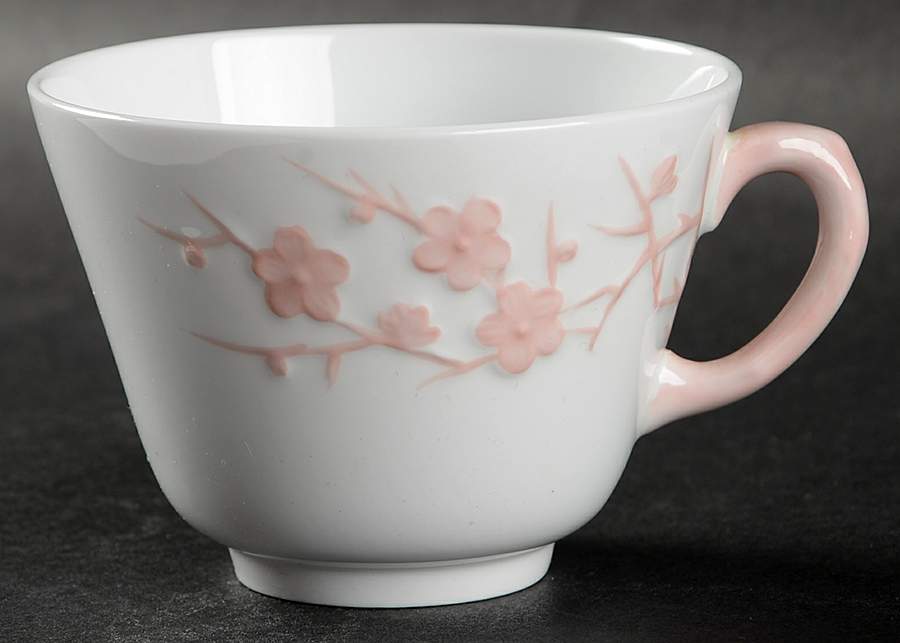 Geisha Light Pink Footed Cup by Spode-1