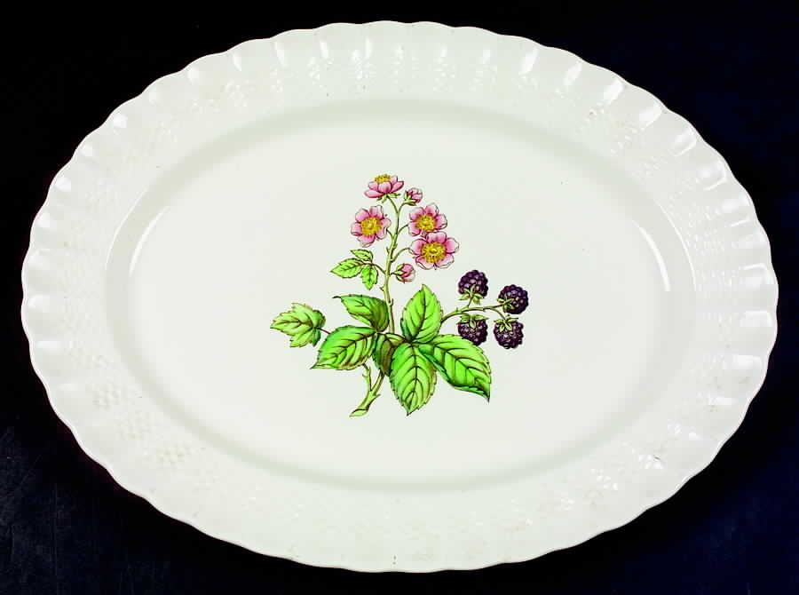 Glendale (Chelsea Wicker) 14" Oval Serving Platter by Spode-1