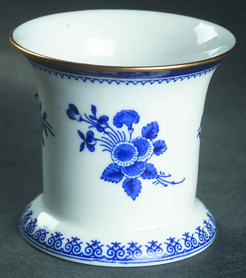 Gloucester Blue (Bone) Cigarette Holder by Spode-1