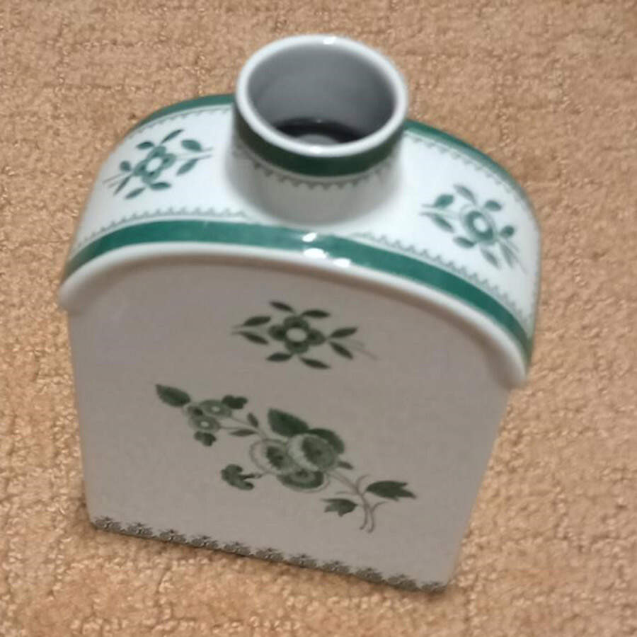 Gloucester Green (Fine Stone) Tea Caddy No Lid by Spode-1