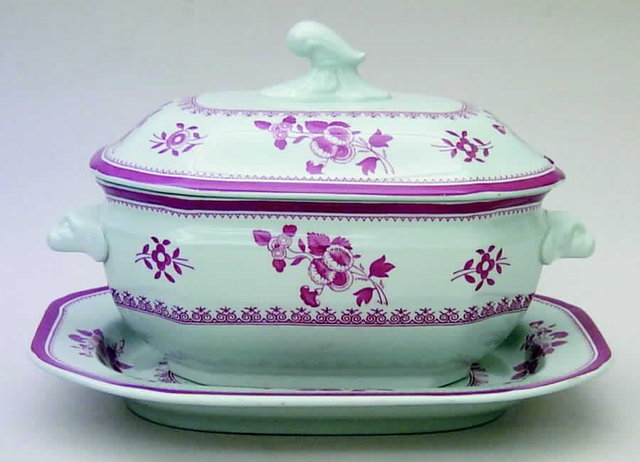 Gloucester Red (Fine Stone) Sauce Boat & Lid with Underplate by Spode-1