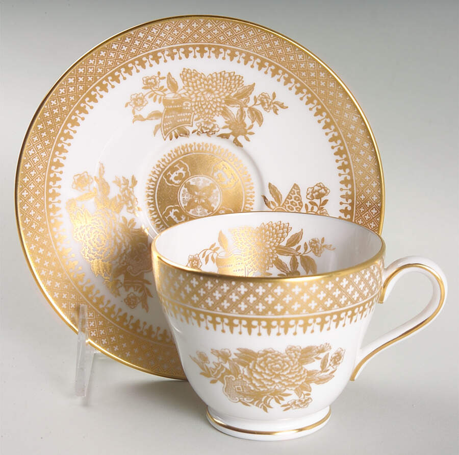 Golden Clipper Footed Cup & Saucer Set by Spode-1