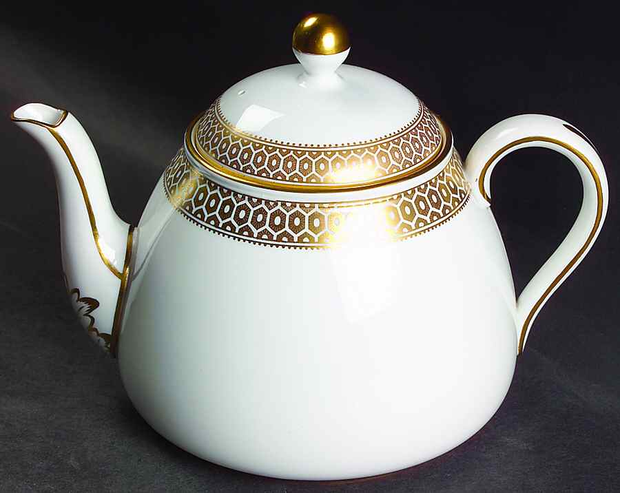 Golden Honeycomb Teapot & Lid by Spode-1