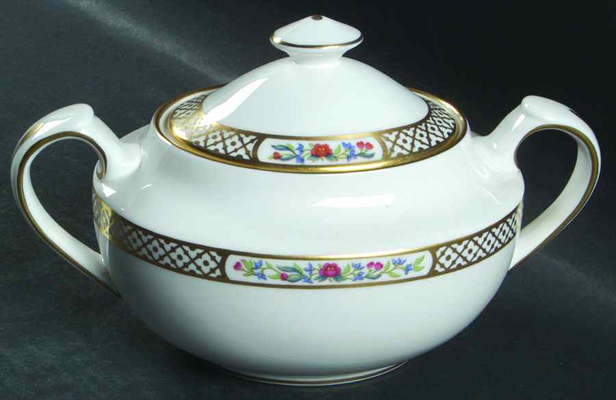 Golden Trellis Sugar Bowl & Lid by Spode-1