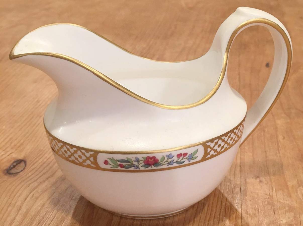 Golden Trellis Creamer by Spode-1
