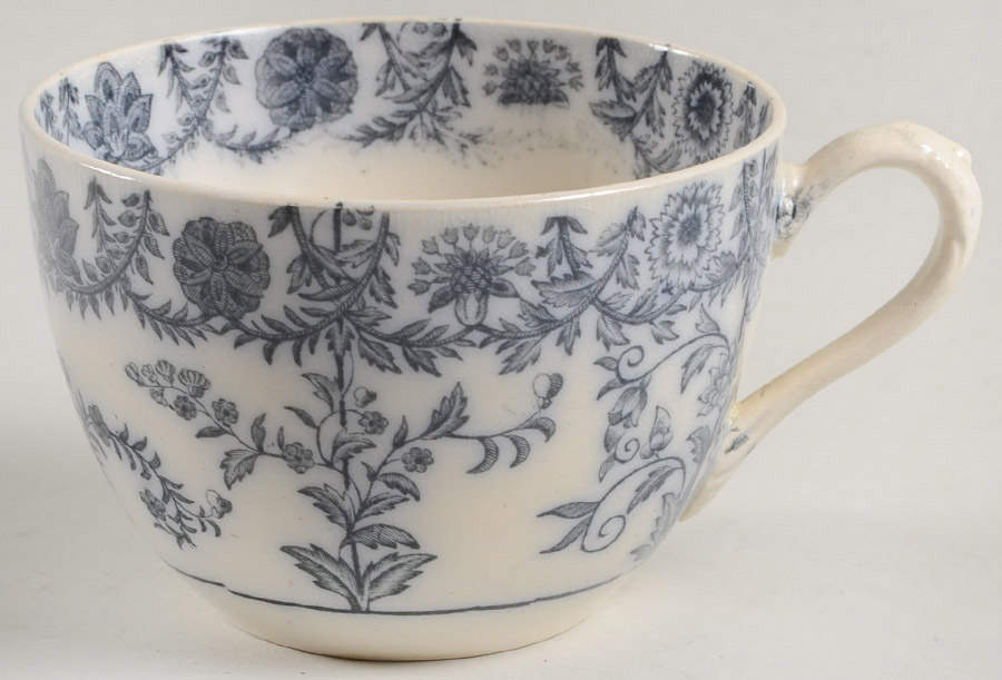 Gray Delhi Oversized Cup by Spode-1