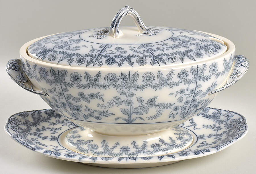 Gray Delhi Tureen & Lid w/Underplate by Spode-1