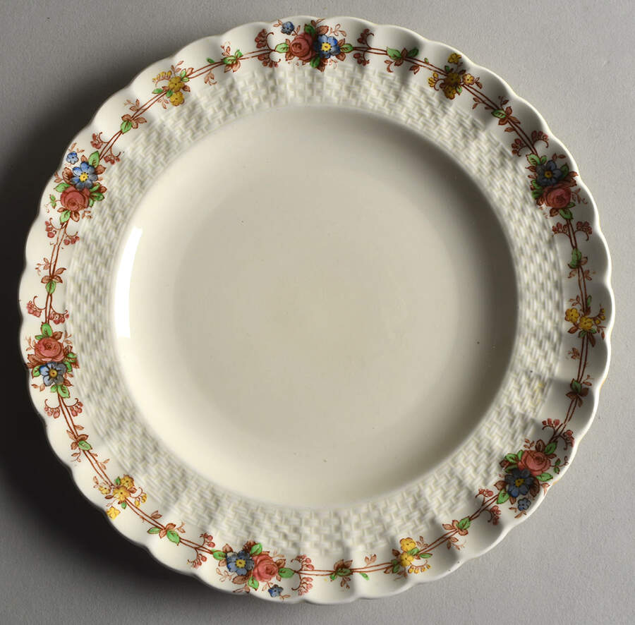 Hazel Dell Cream Luncheon Plate by Spode-1