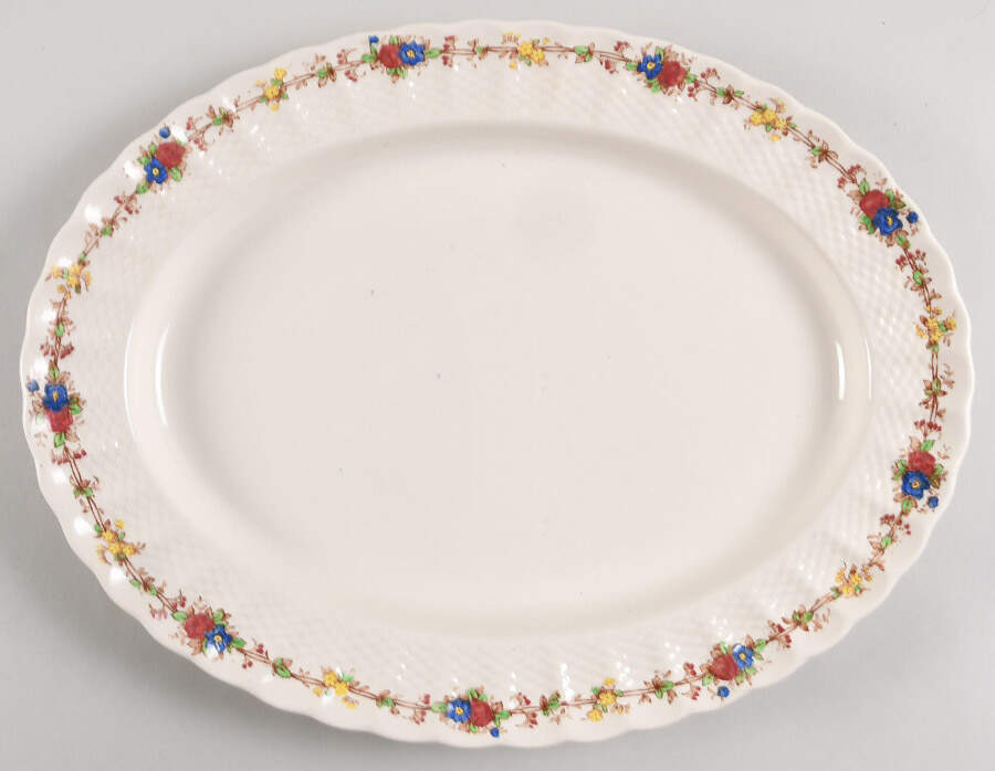 Hazel Dell Off White 15" Oval Serving Platter by Spode-1