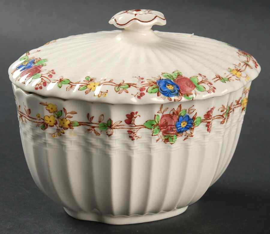 Hazel Dell Off White Sugar Bowl & Lid by Spode-1