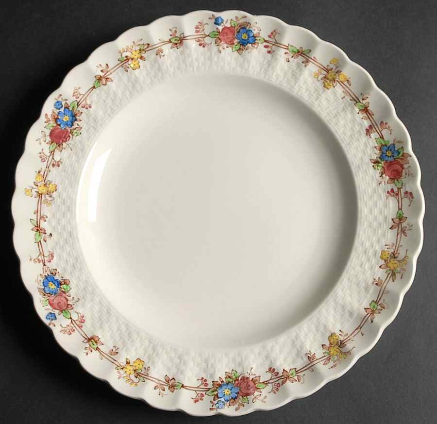 Hazel Dell Off White Luncheon Plate by Spode-1