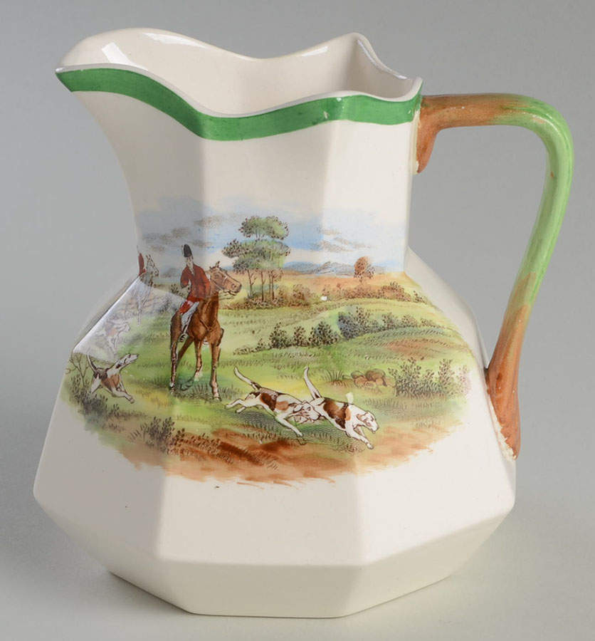 Herring Hunt, The Hunt (Green, Scalloped) 16 Oz Jug by Spode-1