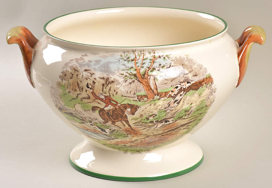 Herring Hunt, The Hunt (Green, Scalloped) Tureen No Lid by Spode-1