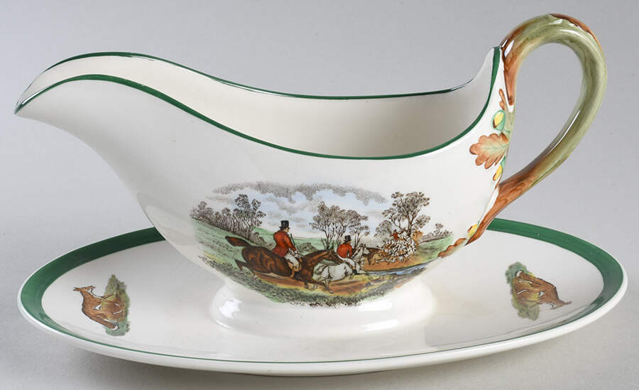 Herring Hunt, The Hunt (Green, Scalloped) Gravy Boat with Attached Underplate by Spode-1