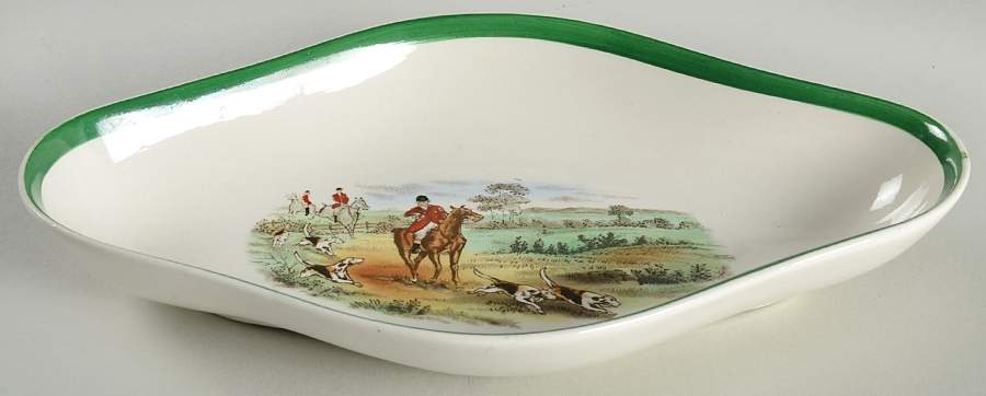 Herring Hunt, The Hunt (Green, Scalloped) Pickle Dish by Spode-1